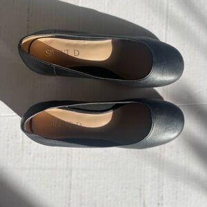 Black Leather Pumps • Silent D• Anna bella’s• lightly worn